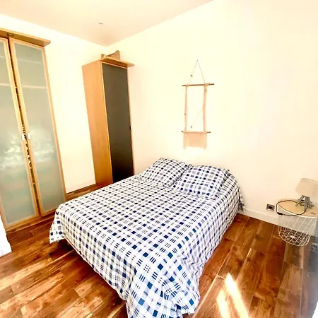 Apartment Grand T2 En Rez De Chaussee Avec Grande Terrasse Proche Du Centre Tramway A 2 Mn Nice